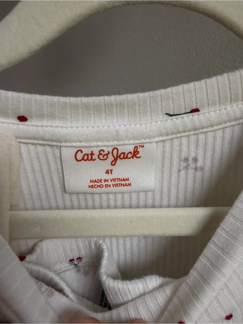 Cat & Jack Cream Ribbed Cherry Set
